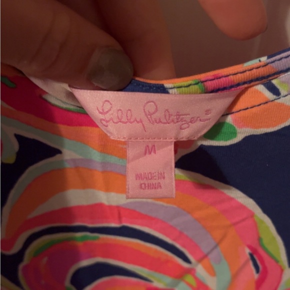 Lilly Pulitzer Emma Dress in “Banana Flambé Engineered Knit” Print. Size Medium - Picture 6 of 8